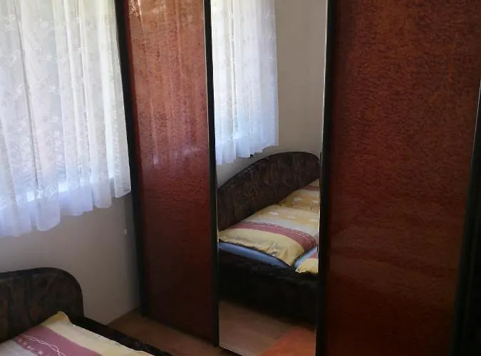 Apartmán U Máchova Jezera - - Ludmila Grulišová
